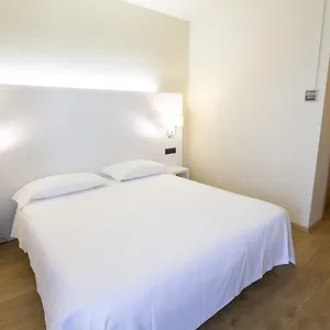 Hotel Parigi 2 &, Dalmine